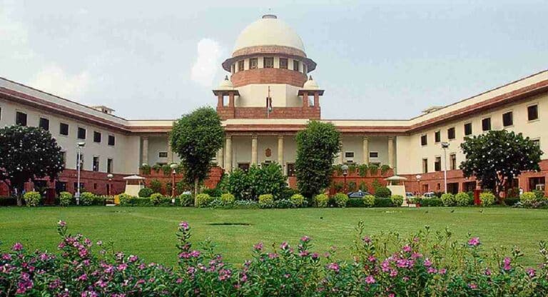 Supreme Court : सर्वोच्च न्यायालयाच्या दोन न्यायमूर्तींना न्यायमूर्ती पदाची शपथ