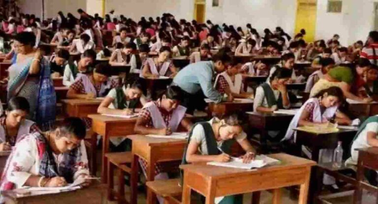 Maharashtra SSC Result: दहावीच्या निकालात यंदाही मुलींनीच मारली बाजी, पण गेल्या वर्षीच्या तुलनेत ३.११ टक्क्यांची घट