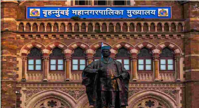 बृहन्मुंबई महानगरपालिकेमधील अनियमिततेची चौकशी करण्यासाठी विशेष चौकशी समिती