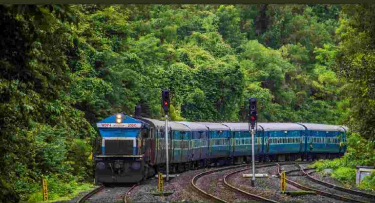 कोकण रेल्वे मार्गावर २१ जूनला ३ तासांचा मेगाब्लॉक