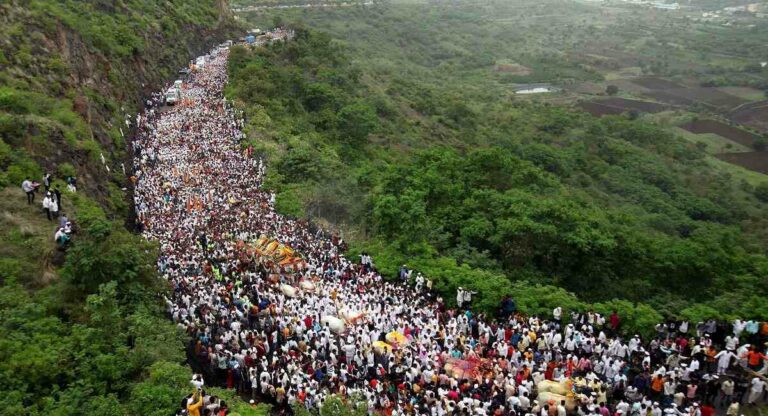 Ashadhi Wari : परतवारी पूर्वीच दिंडी प्रमुखांच्या बँक खात्यात २० हजार रुपये जमा