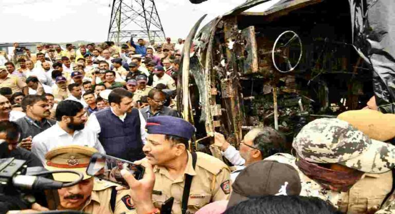 समृद्धी महामार्गावरील अपघातांचा तज्ज्ञांमार्फत अभ्यास करणार – मुख्यमंत्री