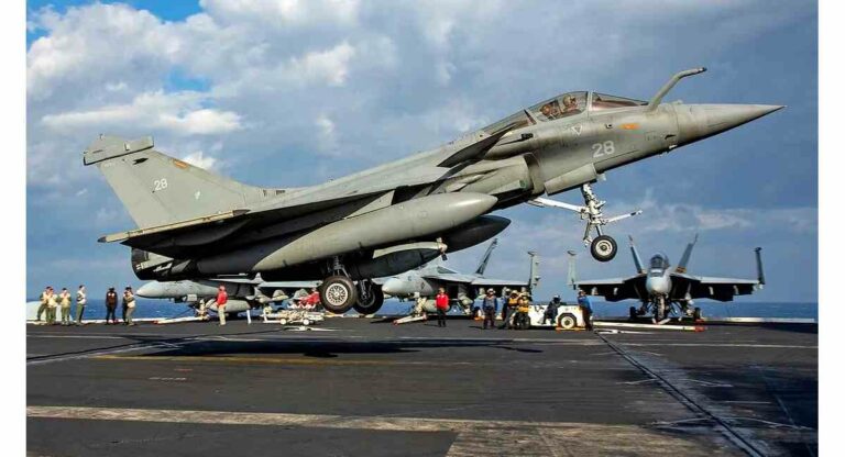 Indian Navy : भारतीय नौदलाला मिळू शकतात २६ ‘Rafale-M’ लढाऊ विमाने