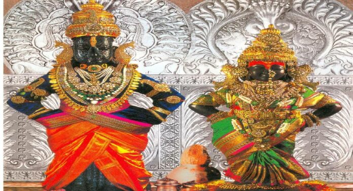 Pandharpur Vitthal Mandir : पंढरपूरच्या पांडुरंगाच्या चरणी अधिक मासात भक्तांकडून भरभरून दान