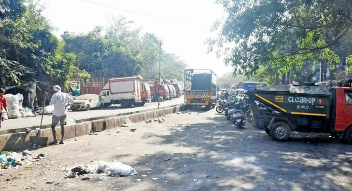 Traffic congestion - चांदिवलीतील ९० फूट  रस्त्याच्या कामाला  लवकरच  सुरूवात...