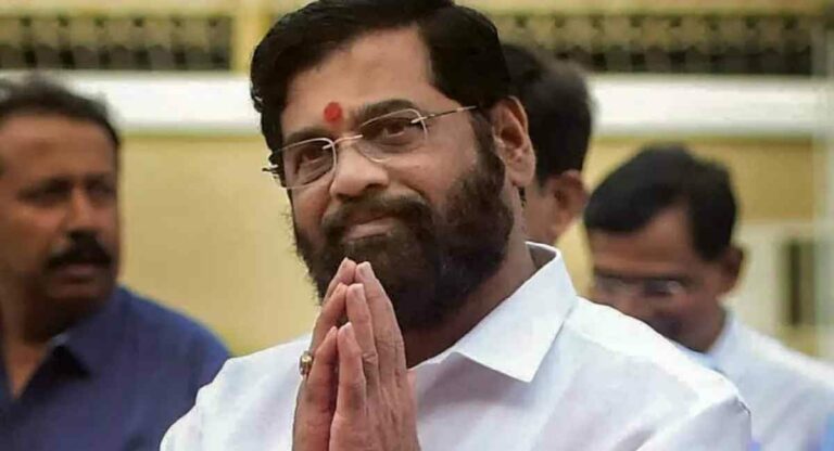 CM Eknath Shinde : हात गमावलेल्या चिमुकल्यासाठी मुख्यमंत्र्यांकडून पाच लाखांची मदत