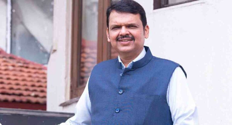 Devendra Fadnavis : जपान सरकारच्या विशेष निमंत्रणावरून देवेंद्र फडणवीस ५ दिवसांच्या दौऱ्यावर रवाना