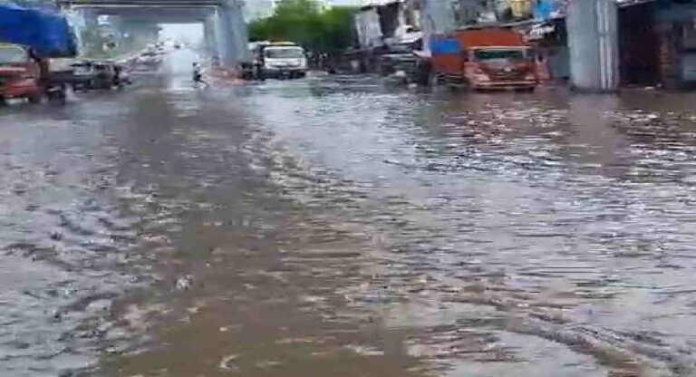 Mumbai Rain : पहिल्या पावसाळ्यात तुंबणाऱ्या पाण्याची समस्या यंदाही कायमच