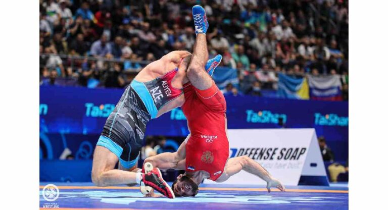 Wrestling Olympic News : ऑलिम्पिकसाठी संघ निवडीचे निकष कुस्ती फेडरेशन २१ मे ला जाहीर करणार