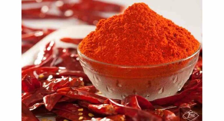 Chilly Powder : लाल तिखट, धणे पावडरमध्ये असू शकतो भूसा किंवा भेसळ