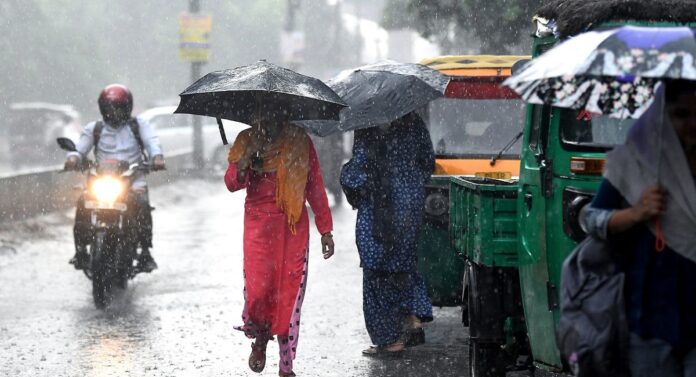 Rainfall : ऑगस्ट सरत आला तरीही देशात पर्जन्यतूट कायम!