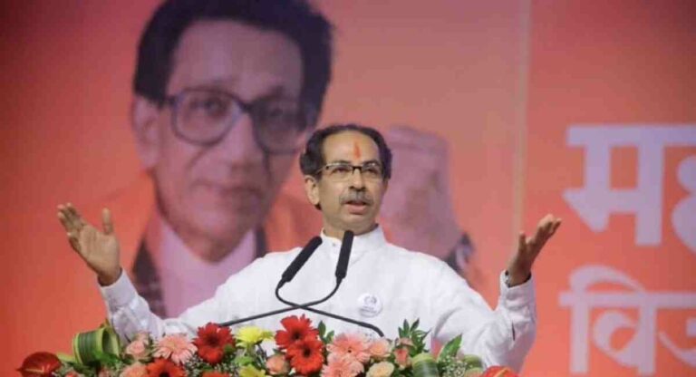 Uddhav Thackeray : सरकार आपल्या दारी आणि घोषणा केवळ कागदावर – उद्धव ठाकरे यांचा घणाघात