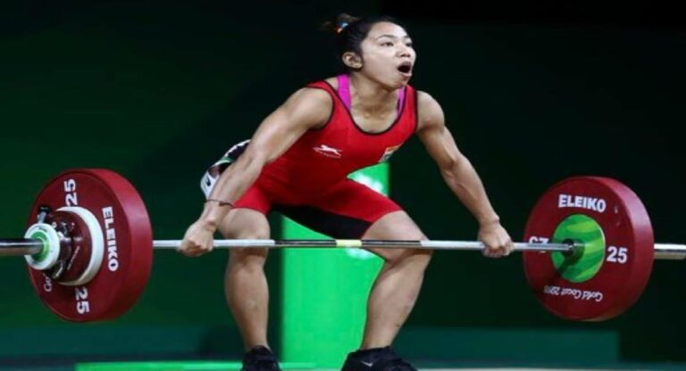 Mirabai Chanu Record : चिनी खेळाडूने मोडला मीराबाई चानूचा विश्वविक्रम