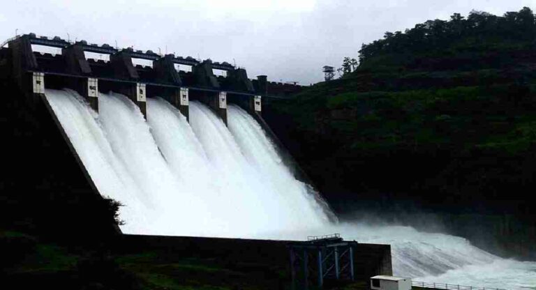 Water Storage : सर्व धरणातील पाणी साठ्यात वाढ: संभाव्य पाणी कपात टळणार