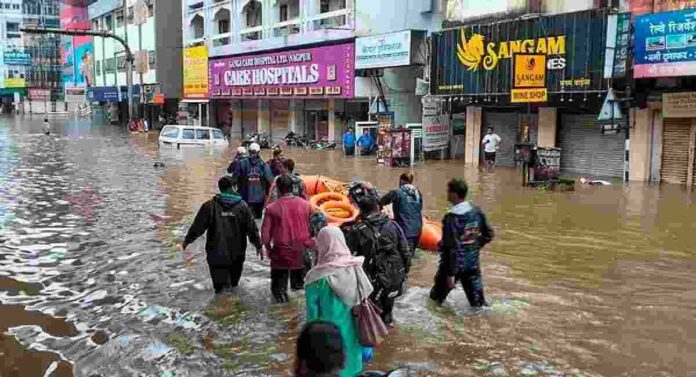 Nagpur Flood : पावसाचा कहर १४० जणांसह ४० मुकबधीर मुलांचीही सुटका