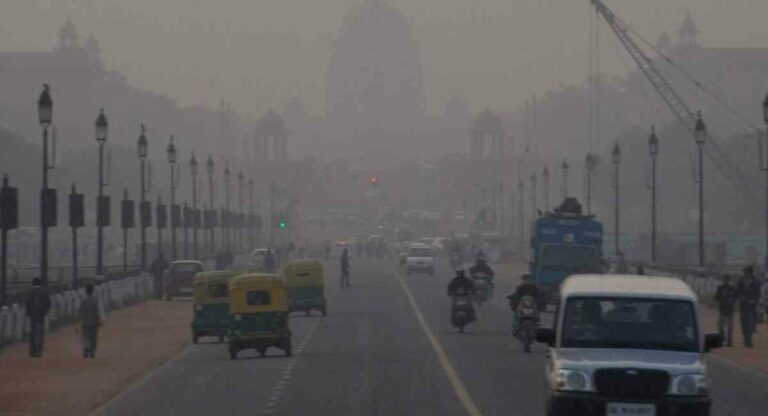 Air pollution : हवा प्रदूषणामुळे भारतियांचे आयुष्य झाले ‘इतक्या’ वर्षांनी कमी; अहवालातून समोर आली धक्कादायक माहिती