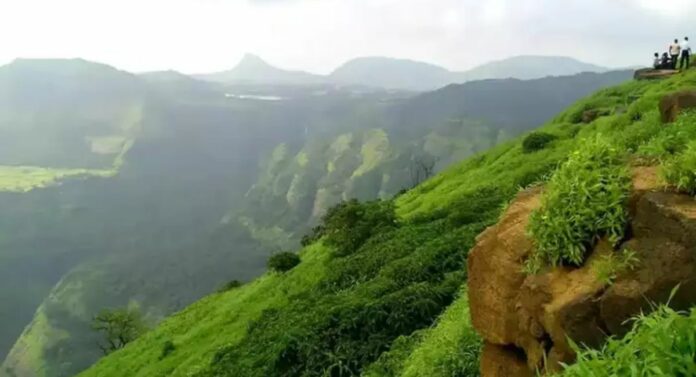 Lonavala Tourism Development : पर्यटनाला चालना देण्यासाठी सरकारचे पाऊल, लोणावळ्यात उभारणार 'ग्लास स्कायवॉक'