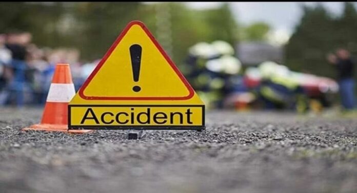 Asalfa Accident : असल्फा परिसरात भीषण अपघात, भरधाव कारने ३ ते ४ जणांना उडवलं