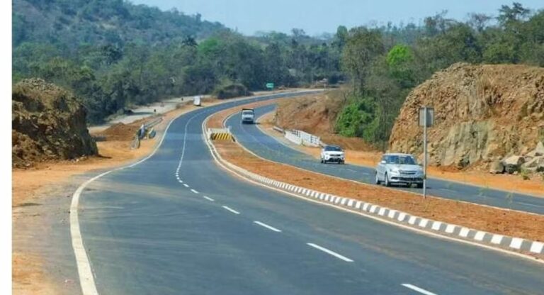 Mumbai-Goa Highway : कोकणवासीयांच्या प्रवासातील अडथळे दूर होणार, मुंबई-गोवा महामार्गावर ठोस उपाययोजना करण्याच्या सूचना