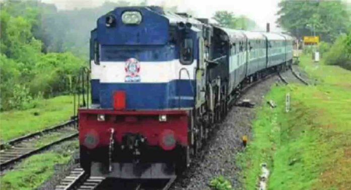 Kokan Railway : अनेक गाड्या रद्द जाणुन घ्या वेळापत्रकातील बदल