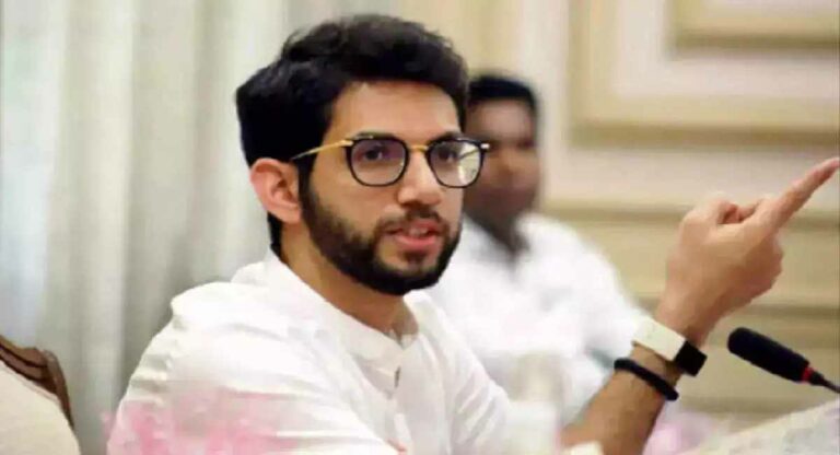 Aaditya Thackeray यांच्यामुळे दोन आमदारांची आमदारकी धोक्यात?