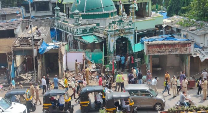 Malad S. V. Road : मालाड पश्चिममधील आणखी एक वाहनकोंडी फुटली, चिंचोली बंदरमधून प्रवास होणार सुसाट