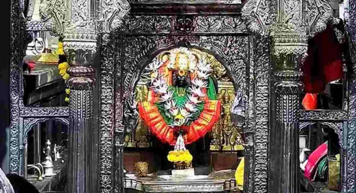 Kolhapur Mahalakshmi : कोल्हापूरच्या अंबाबाई मंदिरात नवरात्रोत्सवाला प्रारंभ; पाळली जाते ही अनोखी परंपरा