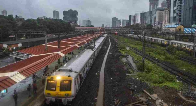 Central Railway : परळ, विक्रोळी,कांजूरमार्ग स्थानकाचे काम प्रगतीपथावर