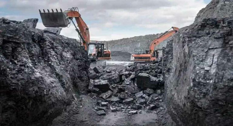 Coal Ministry : देशात विजेची प्रचंड मागणी, तरी औष्णिक प्रकल्पांमध्ये पुरेसा कोळसा साठा उपलब्ध