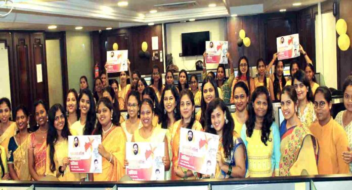 Women Empowerment : नवरात्रोत्सवानिमित्त मुख्यमंत्र्यांची भेट; जनकल्याण कक्षात 'जागर योजनांचा, महिलांच्या सशक्तीकरणाचा' कार्यक्रम