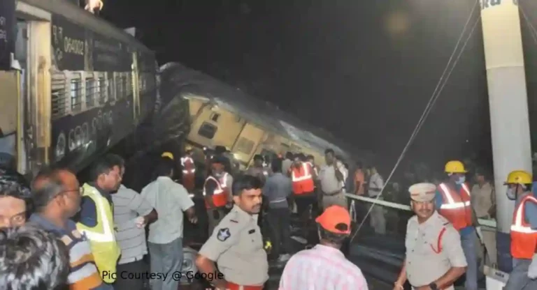 Andhra Pradesh Train Accident : ‘या’ कारणामुळे घडला अपघात