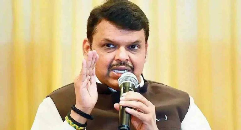 Devendra Fadnavis : उपमुख्यमंत्री देवेंद्र फडणवीस यांच्या हस्ते आळंदीत बंकटस्वामी सदनाचे लोकार्पण