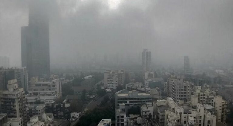 Mumbai Temperature : मुंबईकर उकाड्याने हैराण, हवेत प्रदूषकांचे वाढले