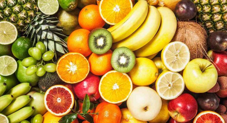 Fruits : ‘ही’ फळे खाल्ल्याने होतील फायदे…