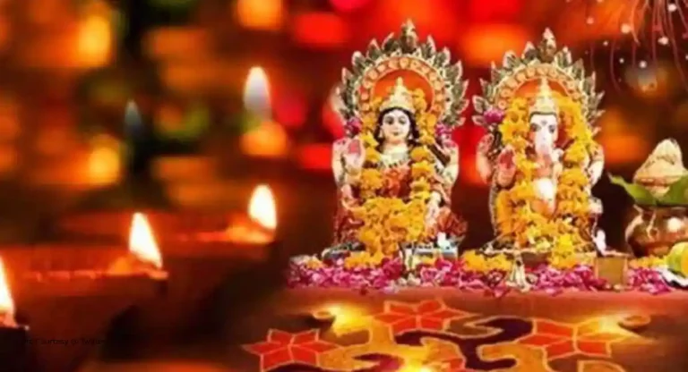 Lakshmi Pujan 2023 : जाणून घ्या लक्ष्मीपूजनाचा नेमका मुहूर्त आणि पद्धत