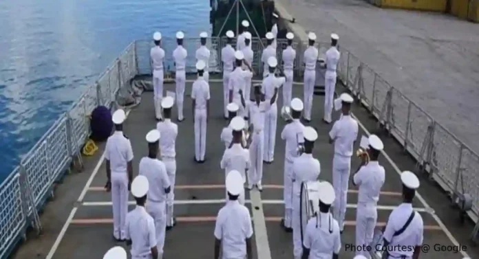 Naval Officers In Qatar : 8 माजी नौदल अधिकार्‍यांच्या सुटकेसाठी पाकिस्तानच्या 'या' मित्रदेशाला आवाहन