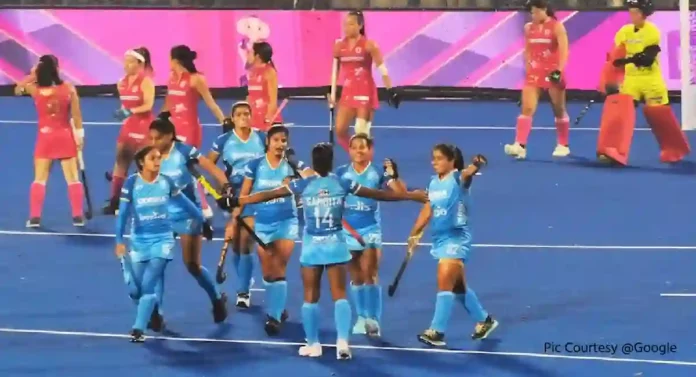 Asian Champions Trophy : जपानचा ४-० ने पराभव करत भारतीय महिलांनी पटकावलं विजेतेपद