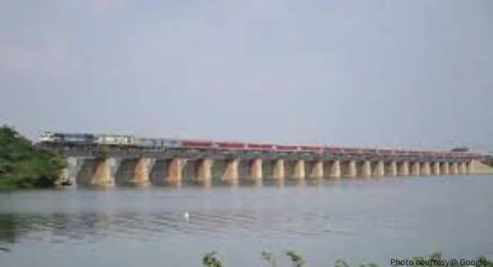 Bhima River : कार्तिकी एकादशीनिमित्त उजनी धरणातून भीमा नदीत पाणी सोडले