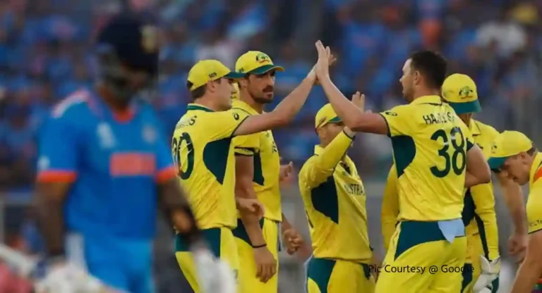 ICC Cricket World Cup IND VS AUS : भारताचे ऑस्ट्रेलियासमोर २४१ धावांचे लक्ष्य; खडतर परिस्थितीत शेवटपर्यंत खेळले