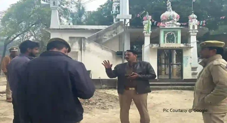 Masjid : उत्तरप्रदेशमध्ये नियमांचे उल्लंघन करणार्‍या मशिदींवरील शेकडो भोंग्यांवर कारवाई