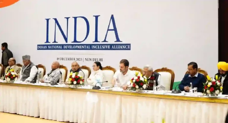 India Alliance : नव्या वर्षात इंडी आघाडी फुटणार ?; काय म्हणाले रवी राणा…