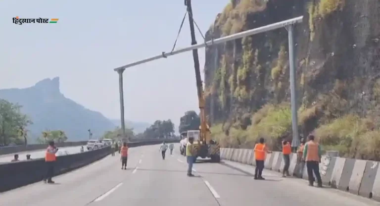 Mumbai Pune Express way block : मुंबई पुणे एक्सप्रेस वे वर दोन तासांचा ब्लॉक; जाणून घ्या काय आहेत पर्यायी मार्ग