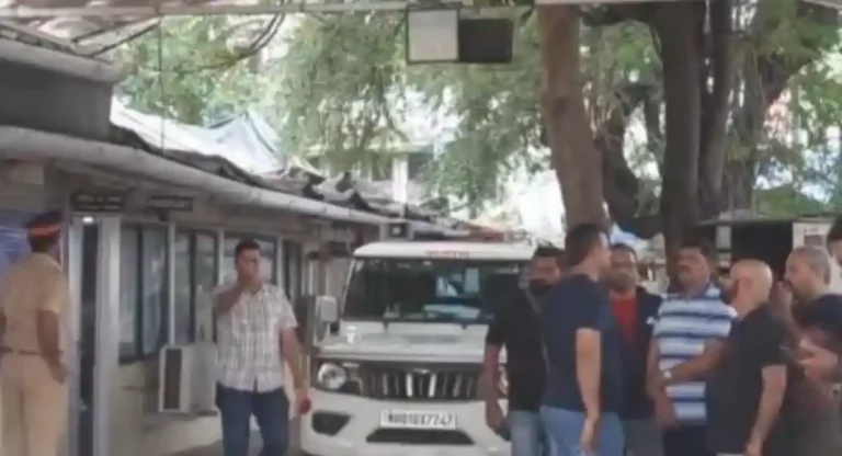 Mumbai ATS Raid : बोरिवलीतील गेस्ट हाऊसमधून ६ जणांना शस्त्रांसह अटक