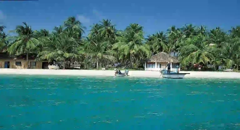 lakshadweep : लक्षद्वीपमध्ये उभारणार नवीन विमानतळ; संरक्षक, व्यावसायिक विमाने उतरवणार