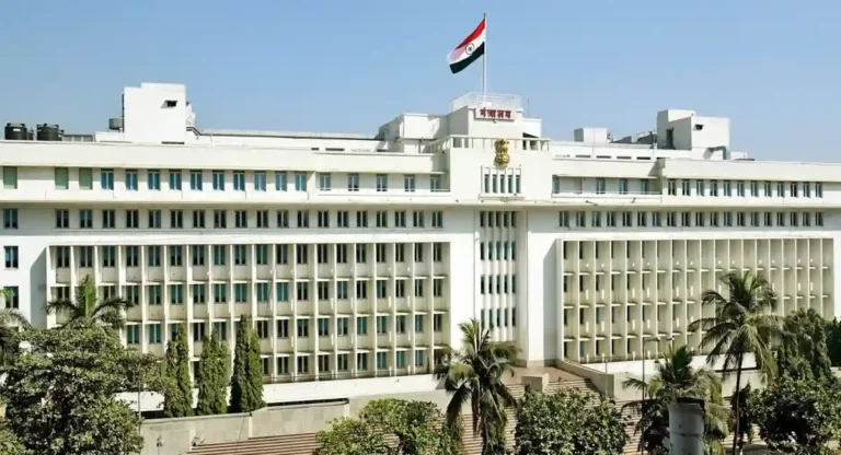 राज्यातील चार IAS अधिकाऱ्यांच्या बदल्या