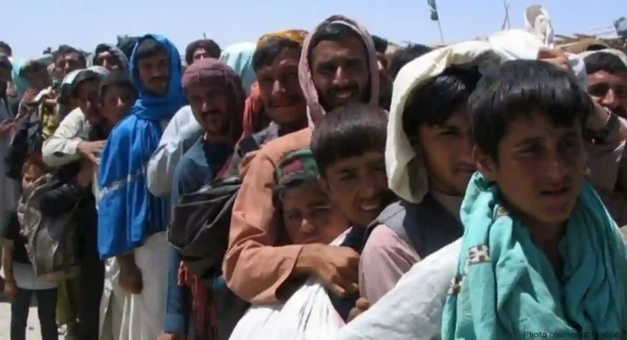 Humanitarian Crisis In Afghanistan: तालिबानींच्या पुनरागमनामुळे अफगाणिस्तानात मानवतावादी संकट निर्माण, हिंदुस्थानमध्ये बेकायदेशीर वास्तव्य