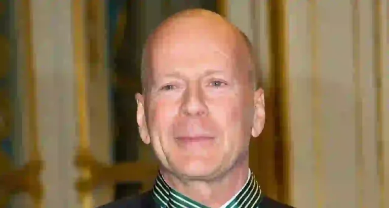 तोतरा बोलणारा मुलगा झाला अमेरिकेचा मोठा अभिनेता Bruce Willis