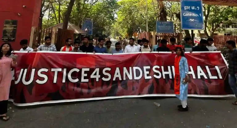 Sandeshkhali Case : सरकार पुरस्कृत महिला बलात्काराच्या घटना लज्जास्पद; अभाविपकडून मुंबई विद्यापीठ परिसरात निदर्शने