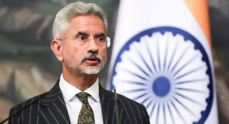 S Jaishankar On China : शेजारी लिखित करारांचे उल्लंघन करतात; एस. जयशंकर यांनी चीनला सुनावले खडे बोल