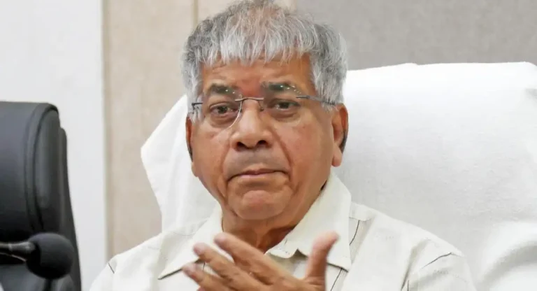 Prakash Ambedkar : पवार-ठाकरेंनी मिळून सांगलीची जागा घेतली!; प्रकाश आंबेडकरांचा आरोप